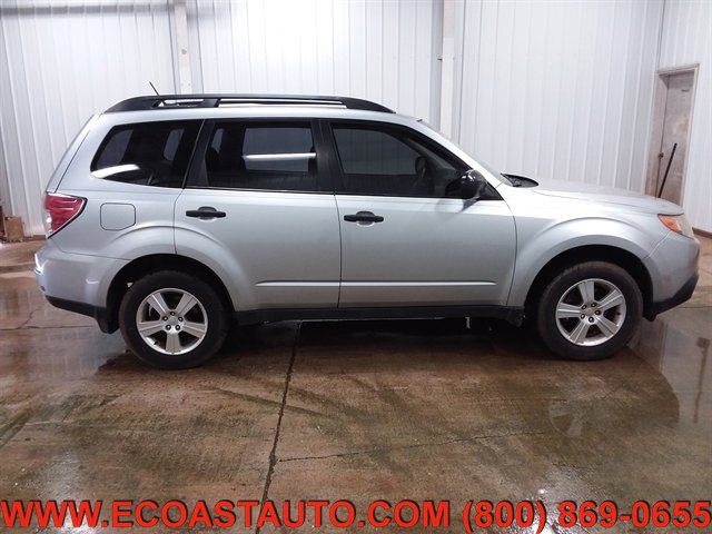 Used 2013 Subaru Forester 2.5X w/ Popular Pkg 1 AWD/4WD image 2