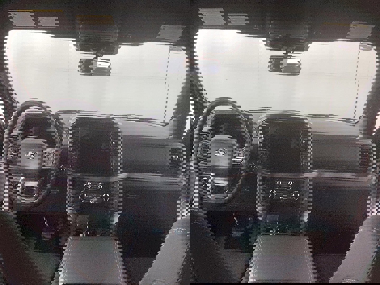 Used 2025 Ford F150 XLT w/ Equipment Group 302A MID image 15