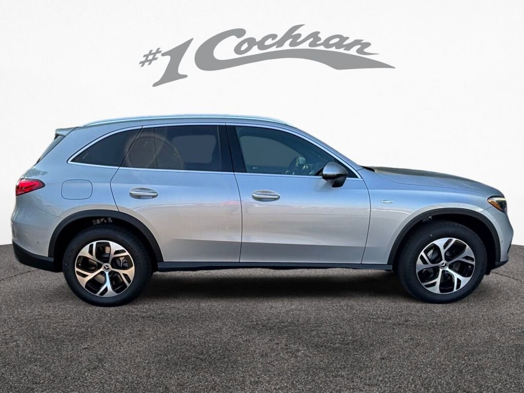 New 2025 Mercedes-Benz GLC 350e 4MATIC image 7
