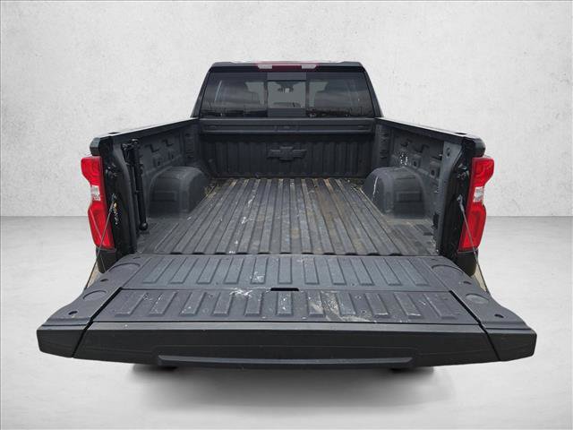 Used 2025 Chevrolet Silverado 1500 LT Trail Boss w/ Convenience Package II image 6