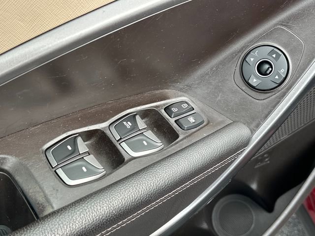 Used 2013 Hyundai Santa Fe Sport FWD image 14