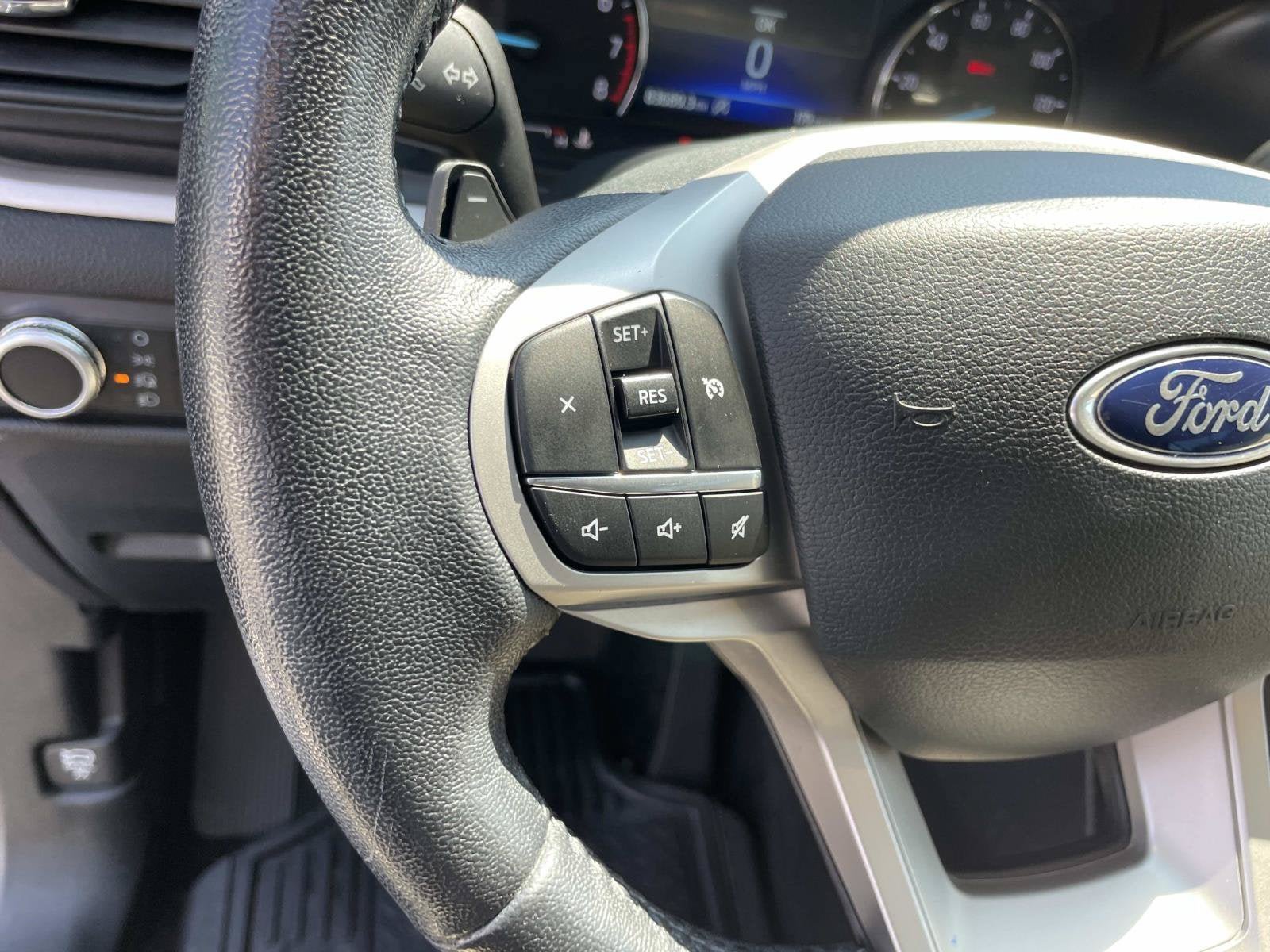 Used 2020 Ford Explorer XLT RWD image 17