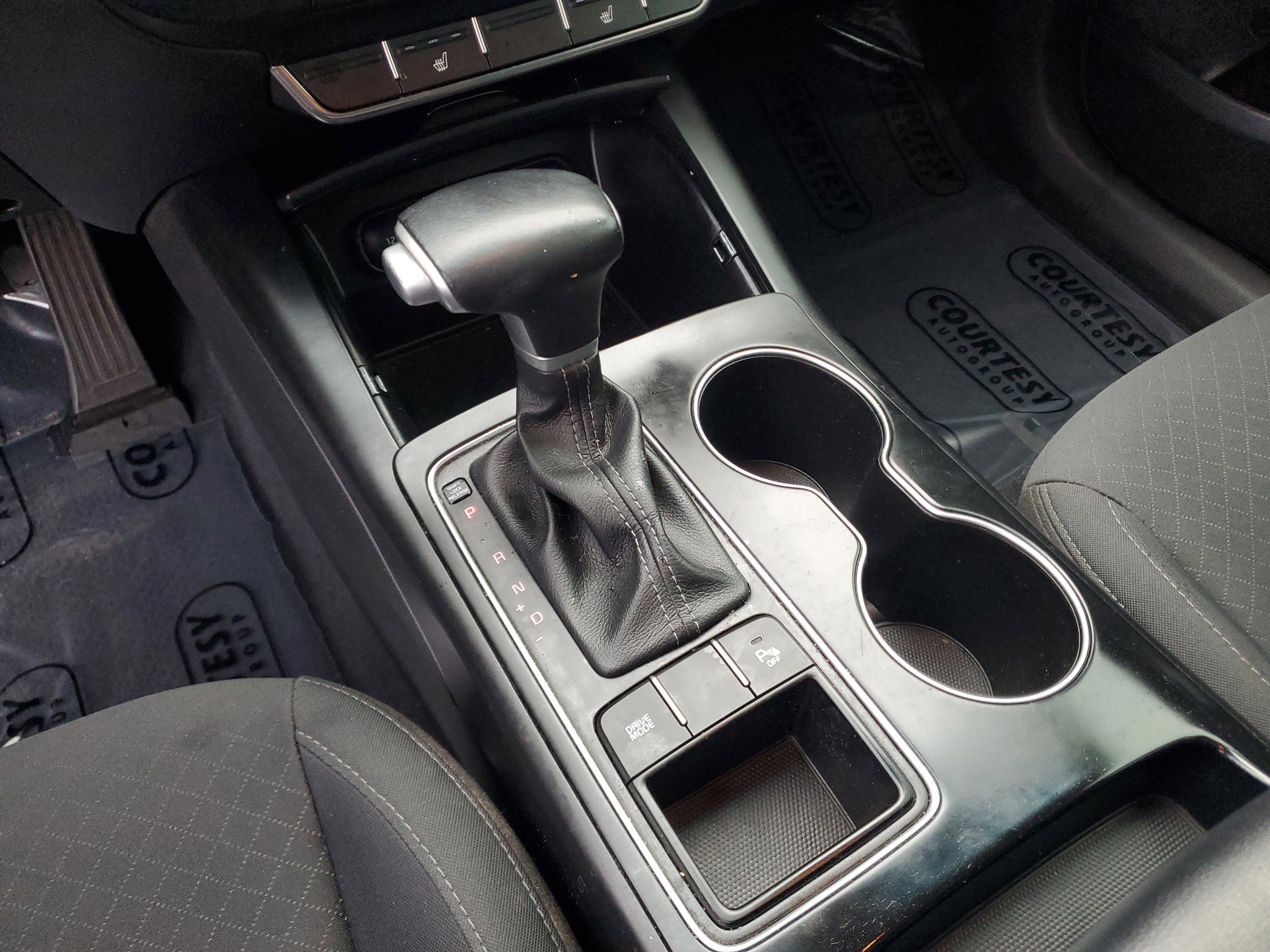 Certified 2020 Kia Sorento S image 26