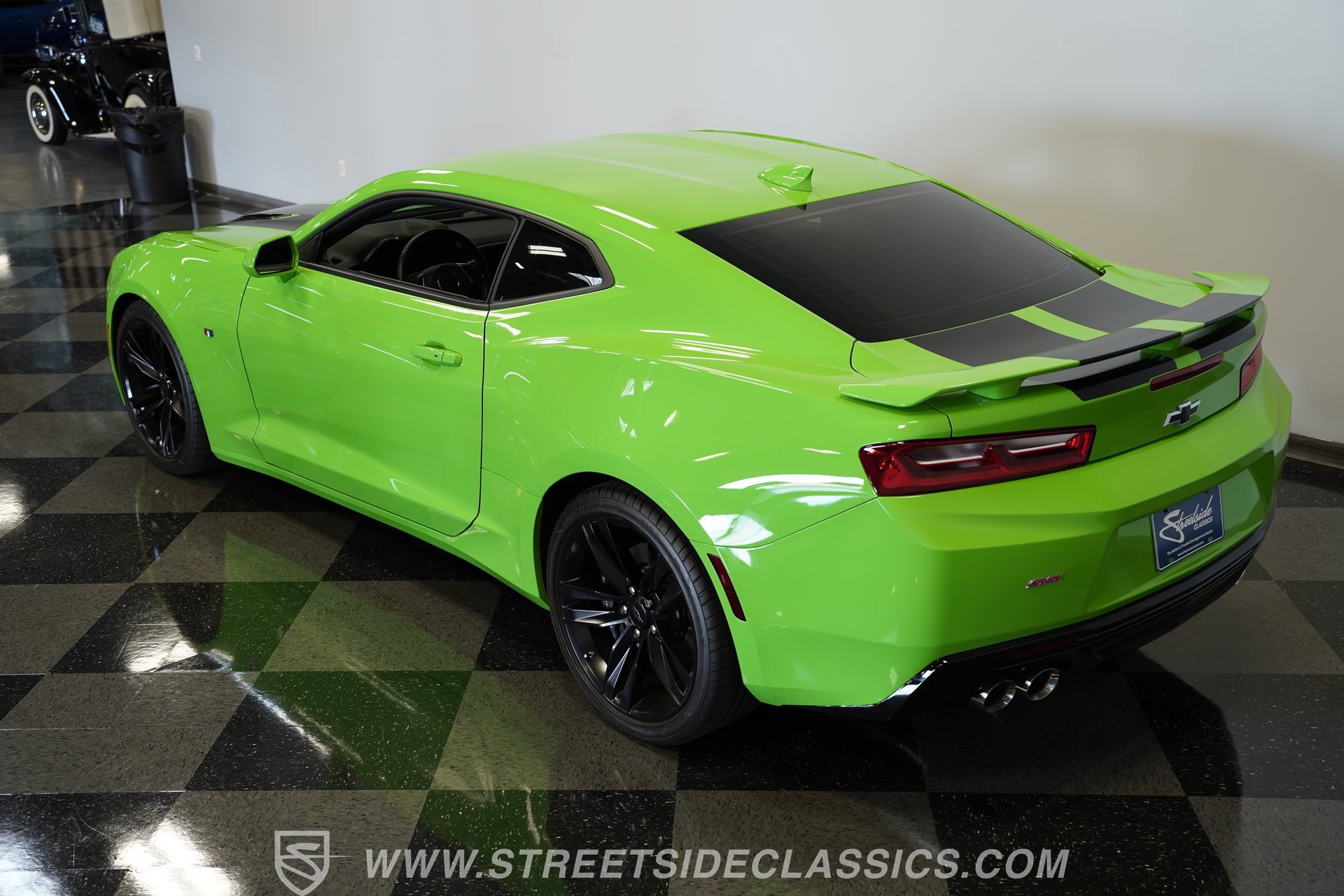Used 2017 Chevrolet Camaro SS RWD image 27