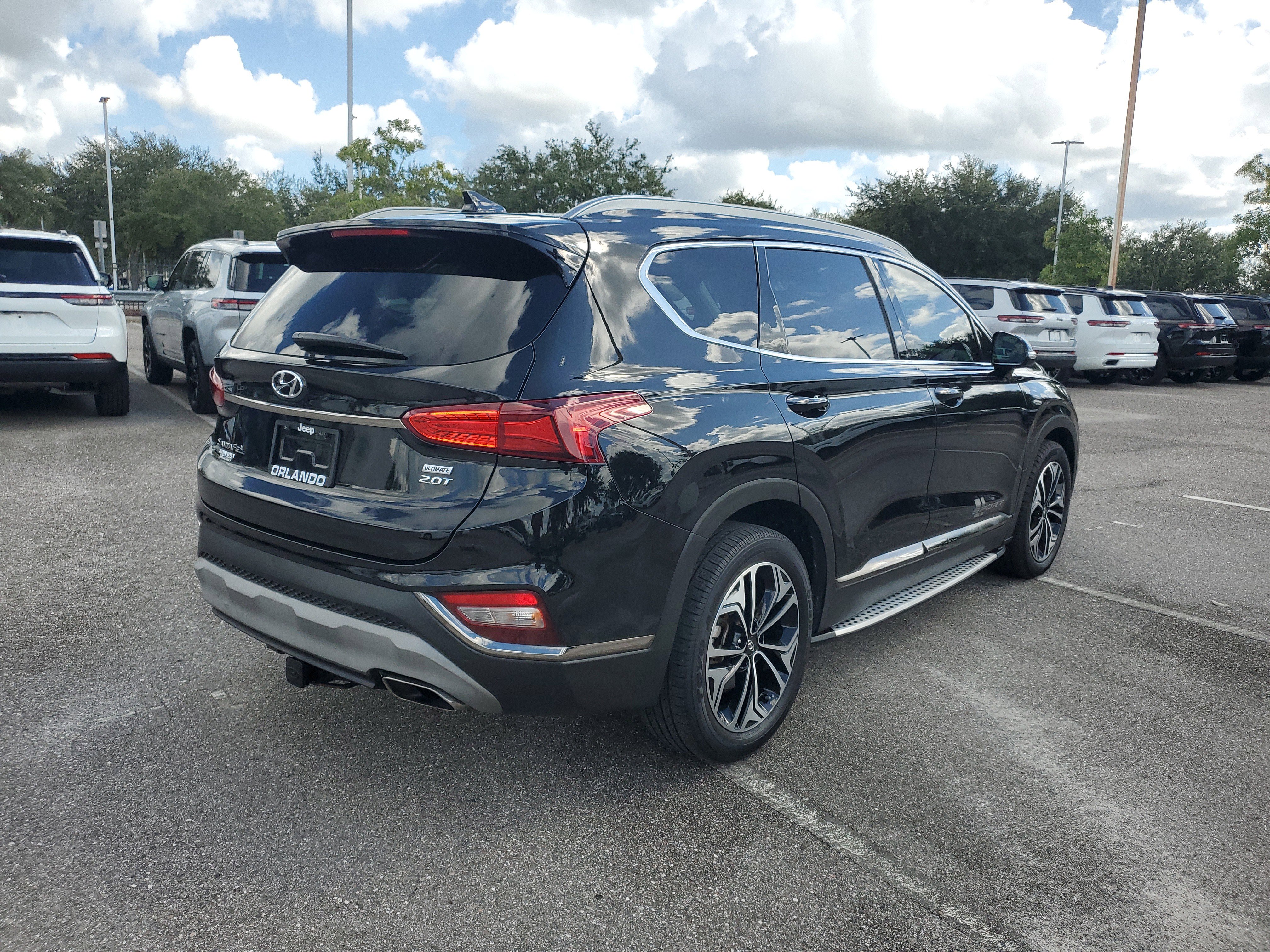 Used 2019 Hyundai Santa Fe FWD image 4