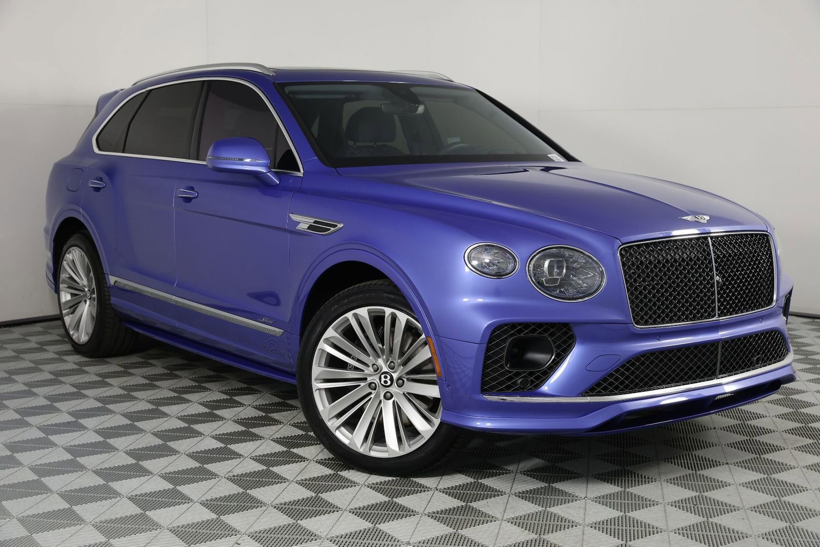 Certified 2023 Bentley Bentayga Speed image 17