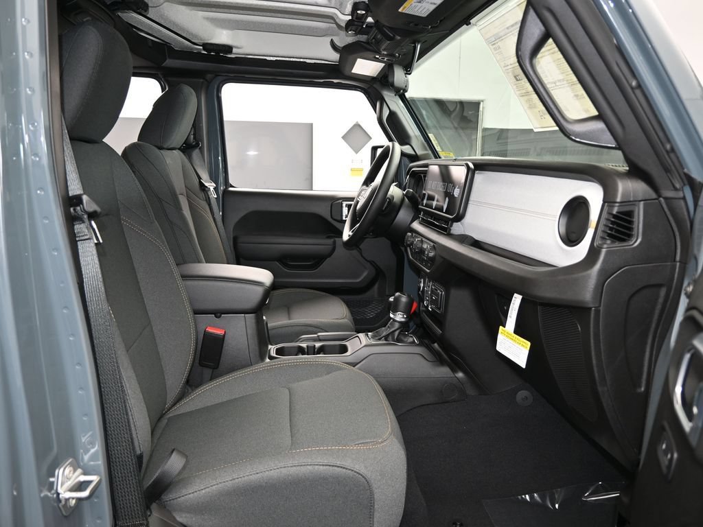 New 2026 Jeep Gladiator Sport AWD/4WD image 36