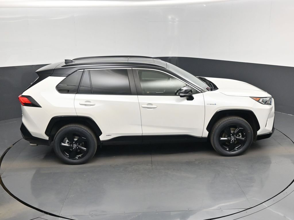 Used 2019 Toyota RAV4 XSE w/ XSE Weather Package image 13
