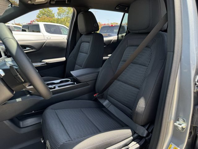 New 2027 Chevrolet Equinox LT FWD image 21