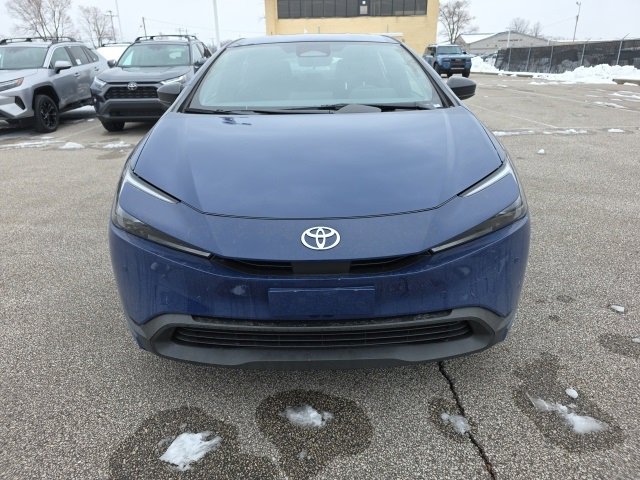 New 2026 Toyota Prius LE image 2