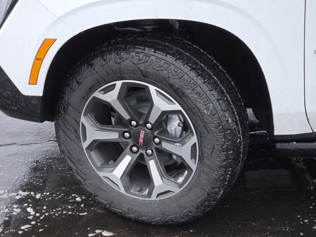 New 2026 GMC Yukon XL AT4 Ultimate w/ LPO, Illumination Package AWD/4WD image 30