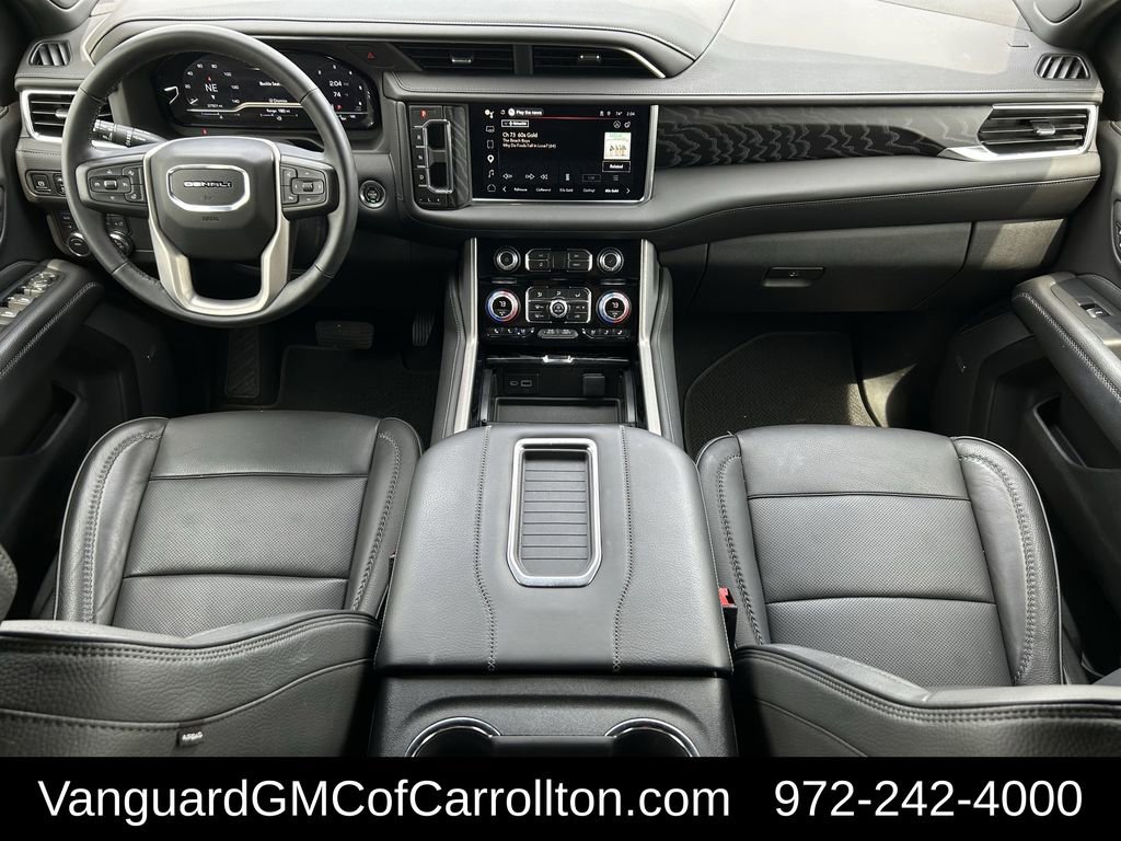 Used 2023 GMC Yukon XL Denali image 10