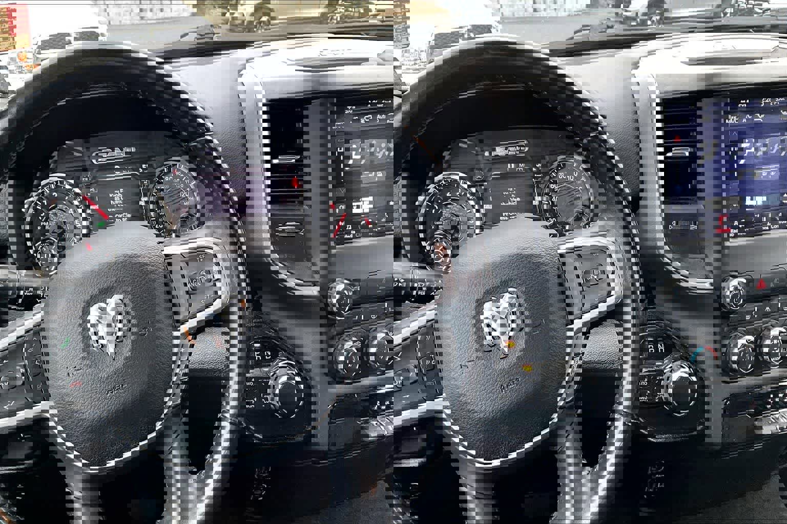 Used 2021 RAM 1500 Big Horn AWD/4WD image 26