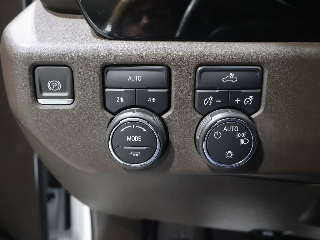 Used 2022 Chevrolet Silverado 1500 LT w/ Max Trailering Package image 31