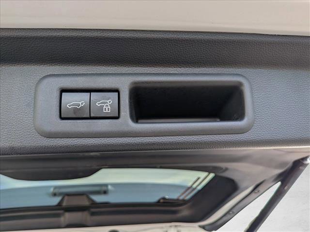 Used 2023 Toyota Sequoia Platinum image 7