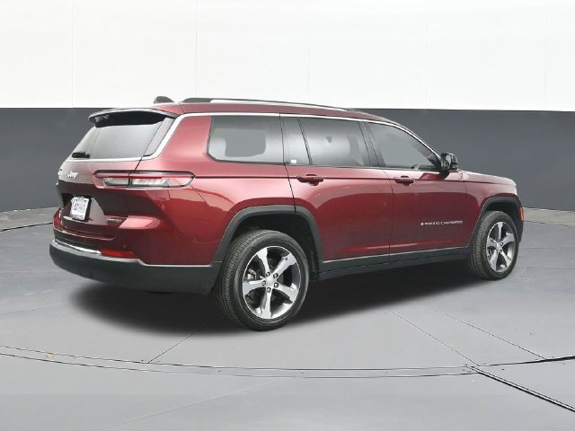 Used 2023 Jeep Grand Cherokee L Limited w/ Luxury Tech Group II AWD/4WD image 14