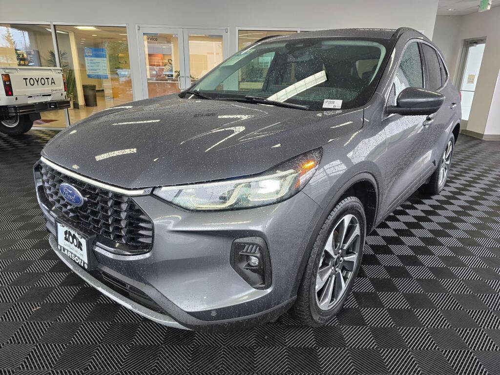 Used 2024 Ford Escape Platinum AWD/4WD image 7