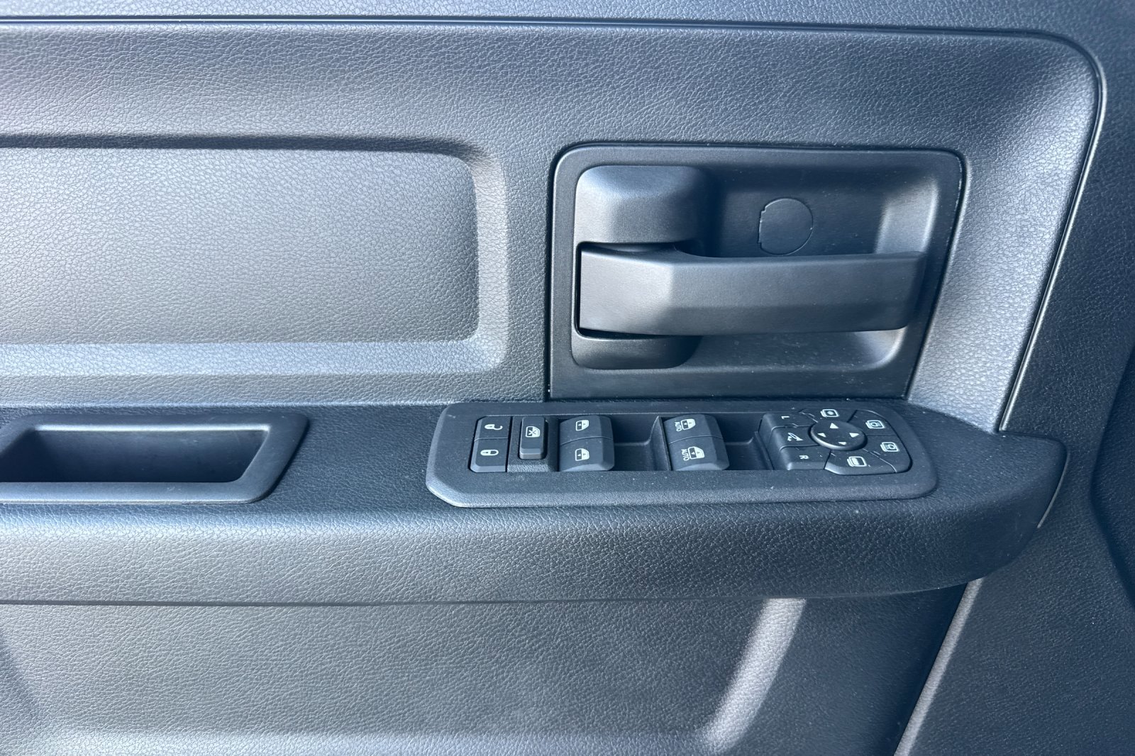 New 2026 RAM 2500 Tradesman AWD/4WD image 10