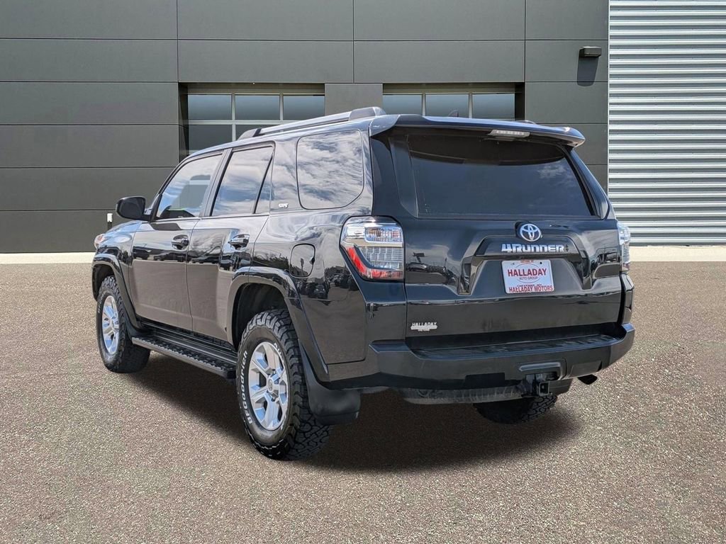 Used 2021 Toyota 4Runner SR5 Premium AWD/4WD image 8