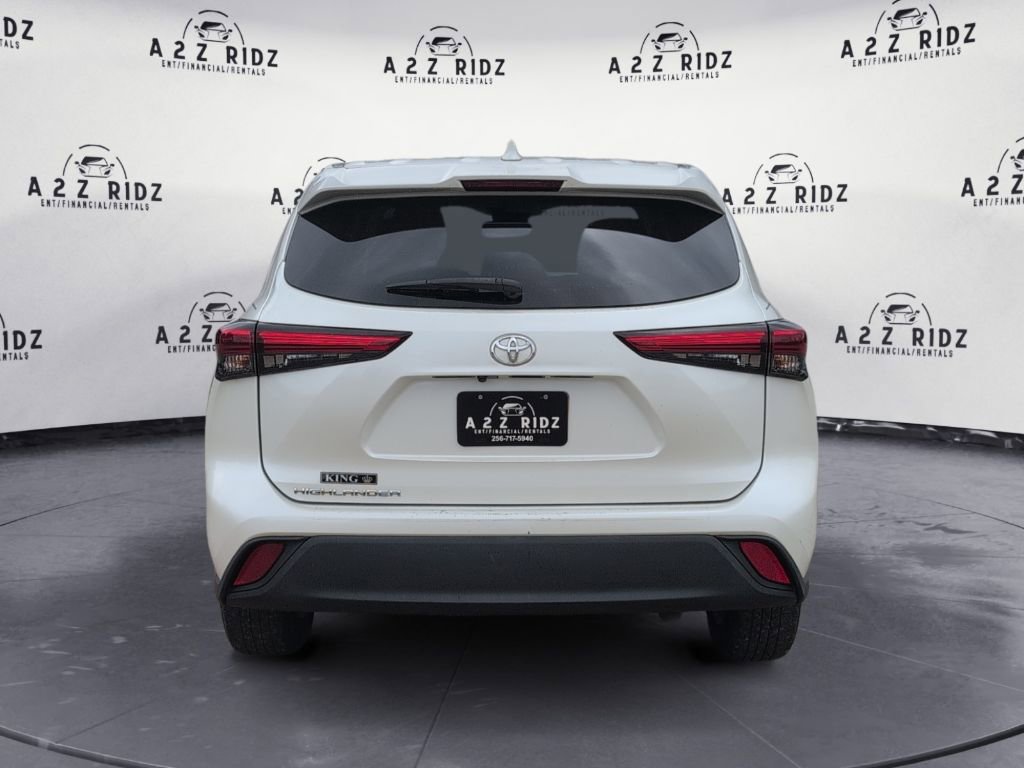 Used 2020 Toyota Highlander L FWD image 5