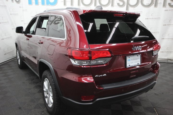 Used 2021 Jeep Grand Cherokee Laredo X image 3