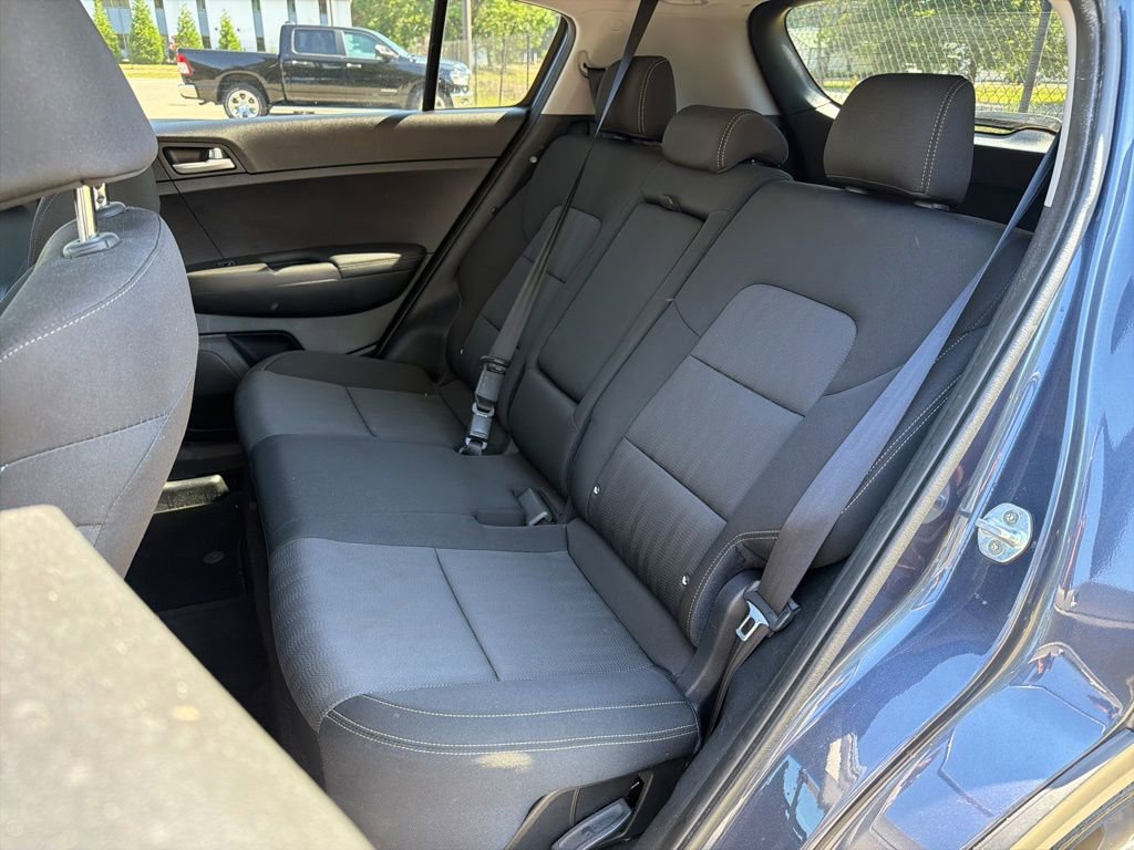Used 2019 Kia Sportage LX FWD image 19