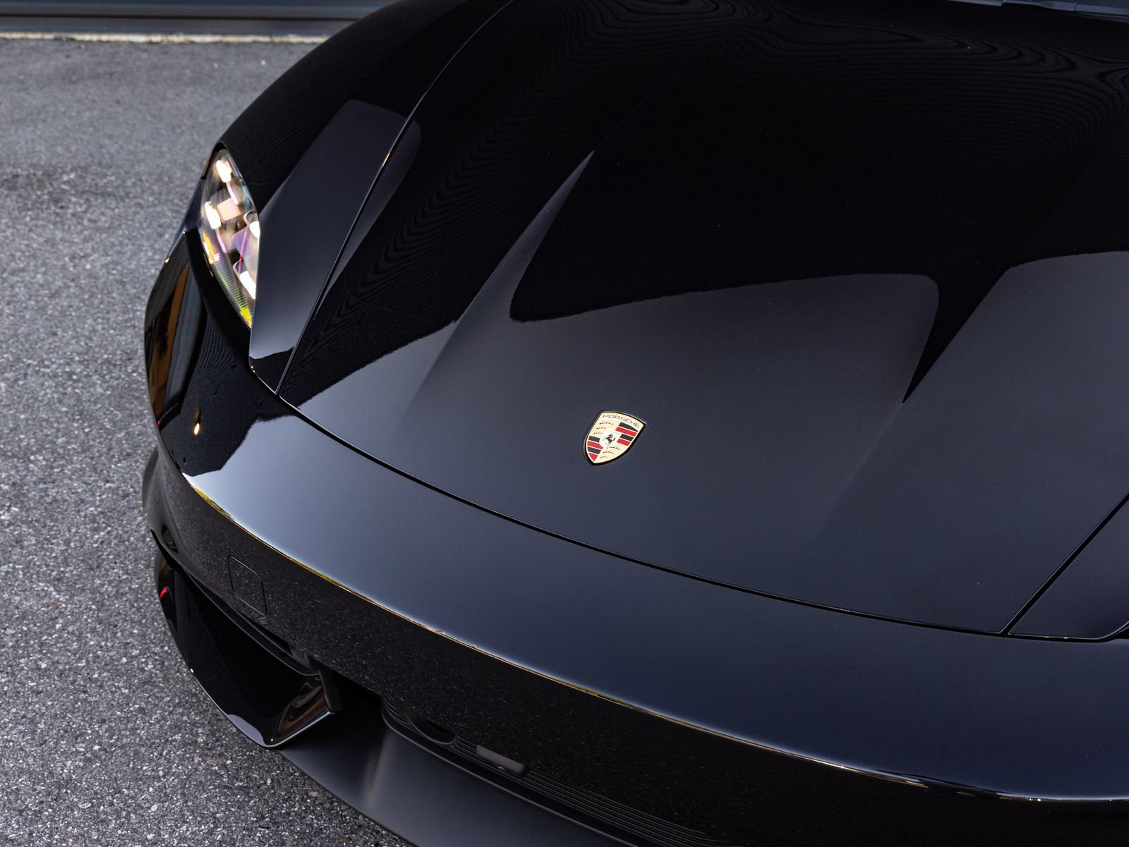 New 2026 Porsche Taycan RWD image 10