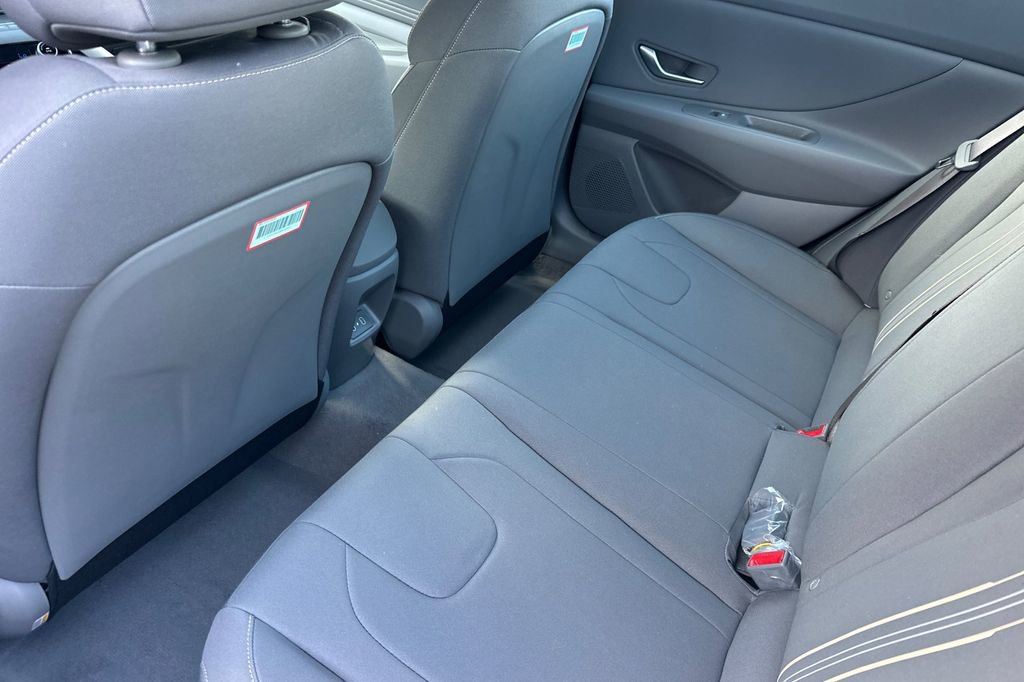 New 2026 Hyundai Elantra Sport image 9