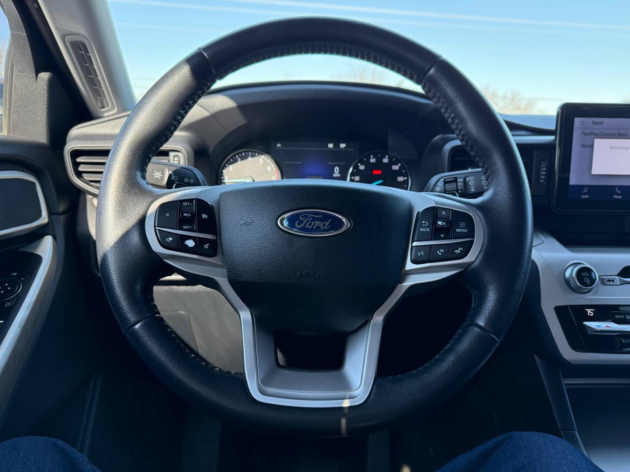 Used 2020 Ford Explorer XLT RWD image 21