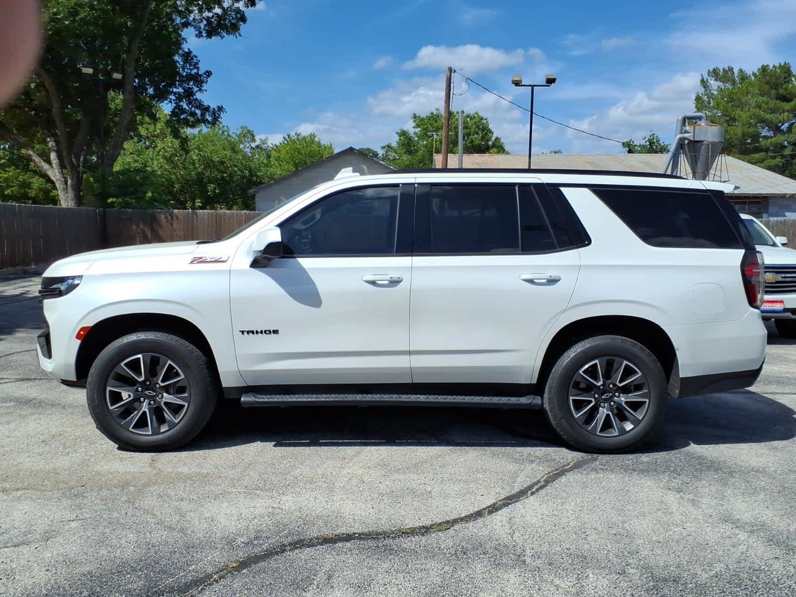 Used 2022 Chevrolet Tahoe Z71 w/ Max Trailering Package AWD/4WD image 12