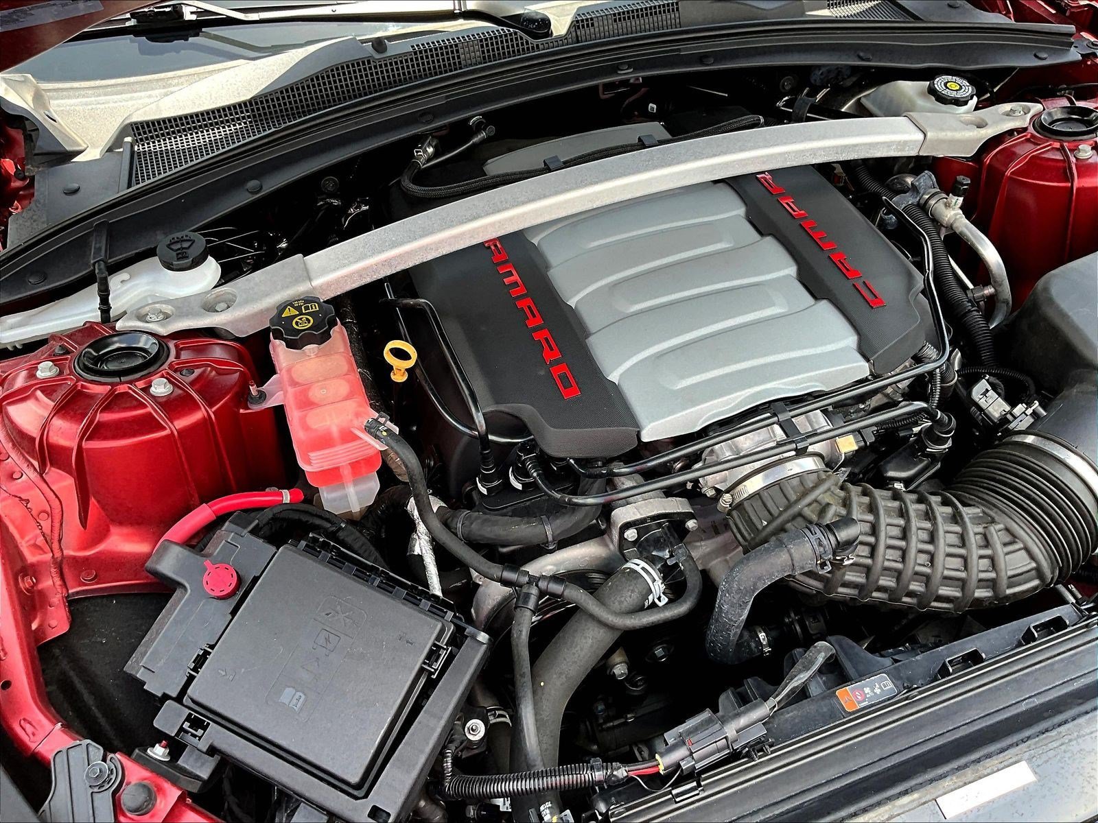Used 2019 Chevrolet Camaro SS RWD image 27