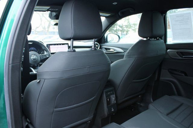 Used 2024 Alfa Romeo Tonale Ti image 32