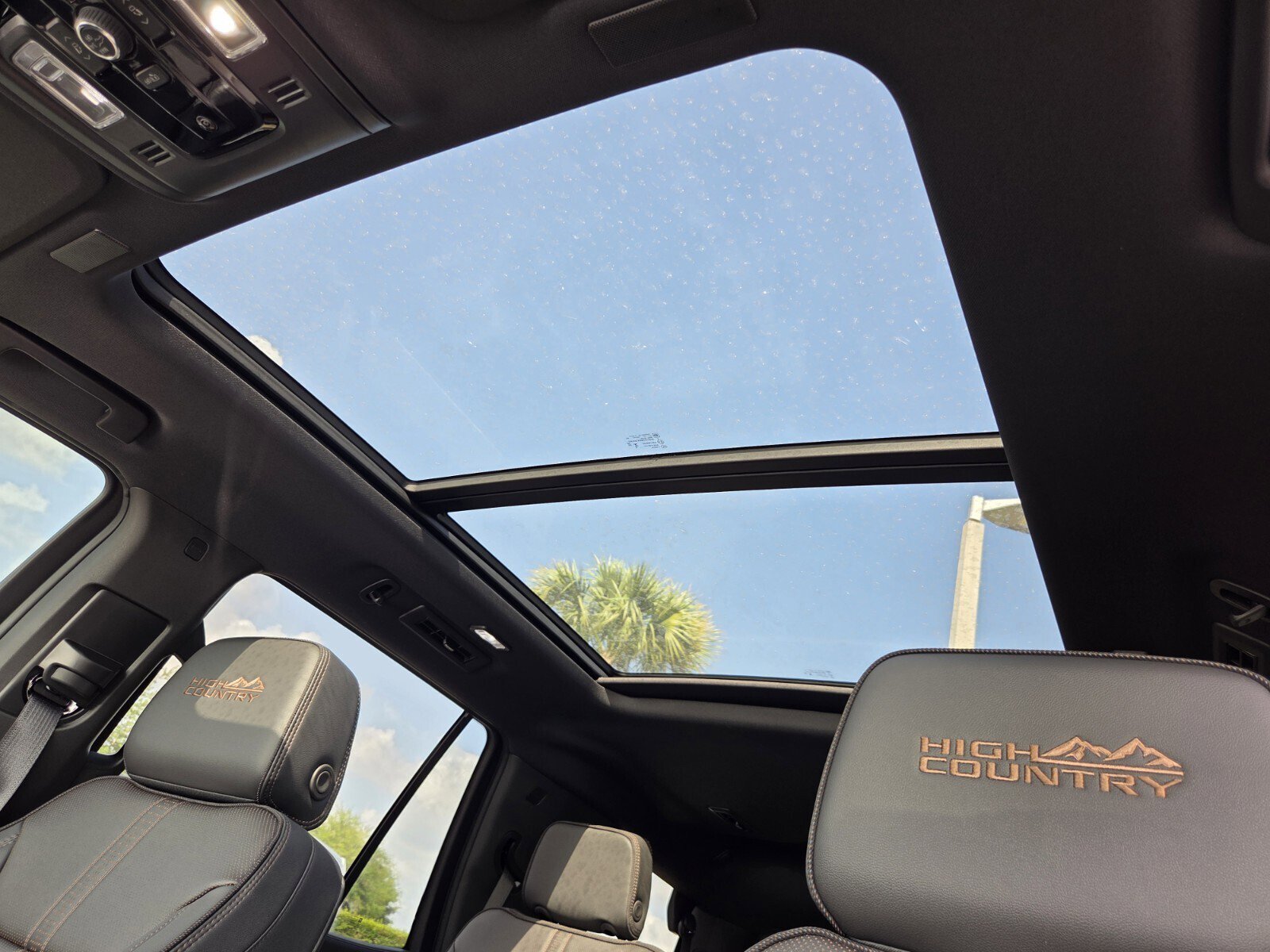 New 2026 Chevrolet Tahoe High Country image 11