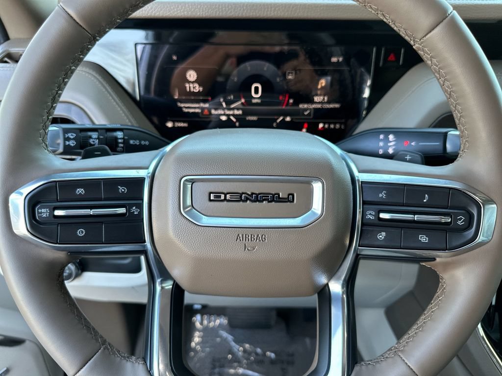 Used 2026 GMC Yukon Denali RWD image 24
