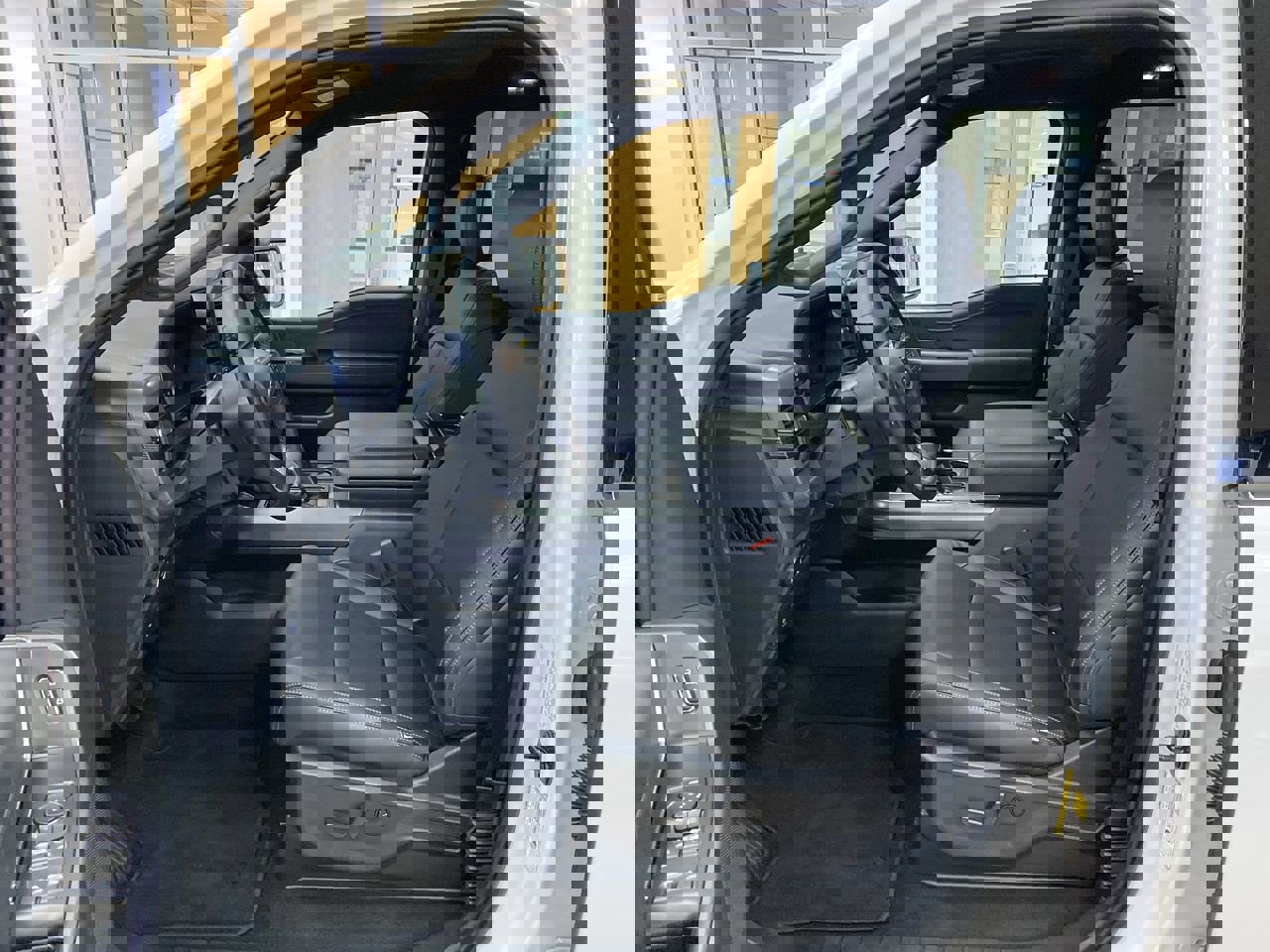 New 2025 Ford F150 XLT w/ Equipment Group 302A MID image 3