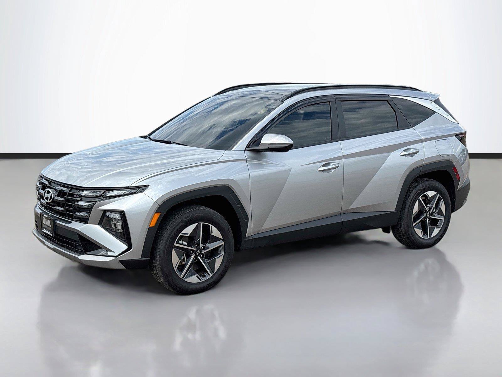 Certified 2025 Hyundai Tucson SEL AWD/4WD image 4