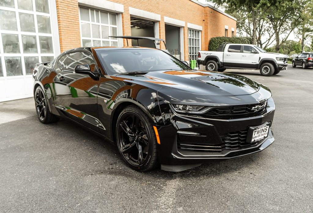 Used 2022 Chevrolet Camaro SS RWD image 6