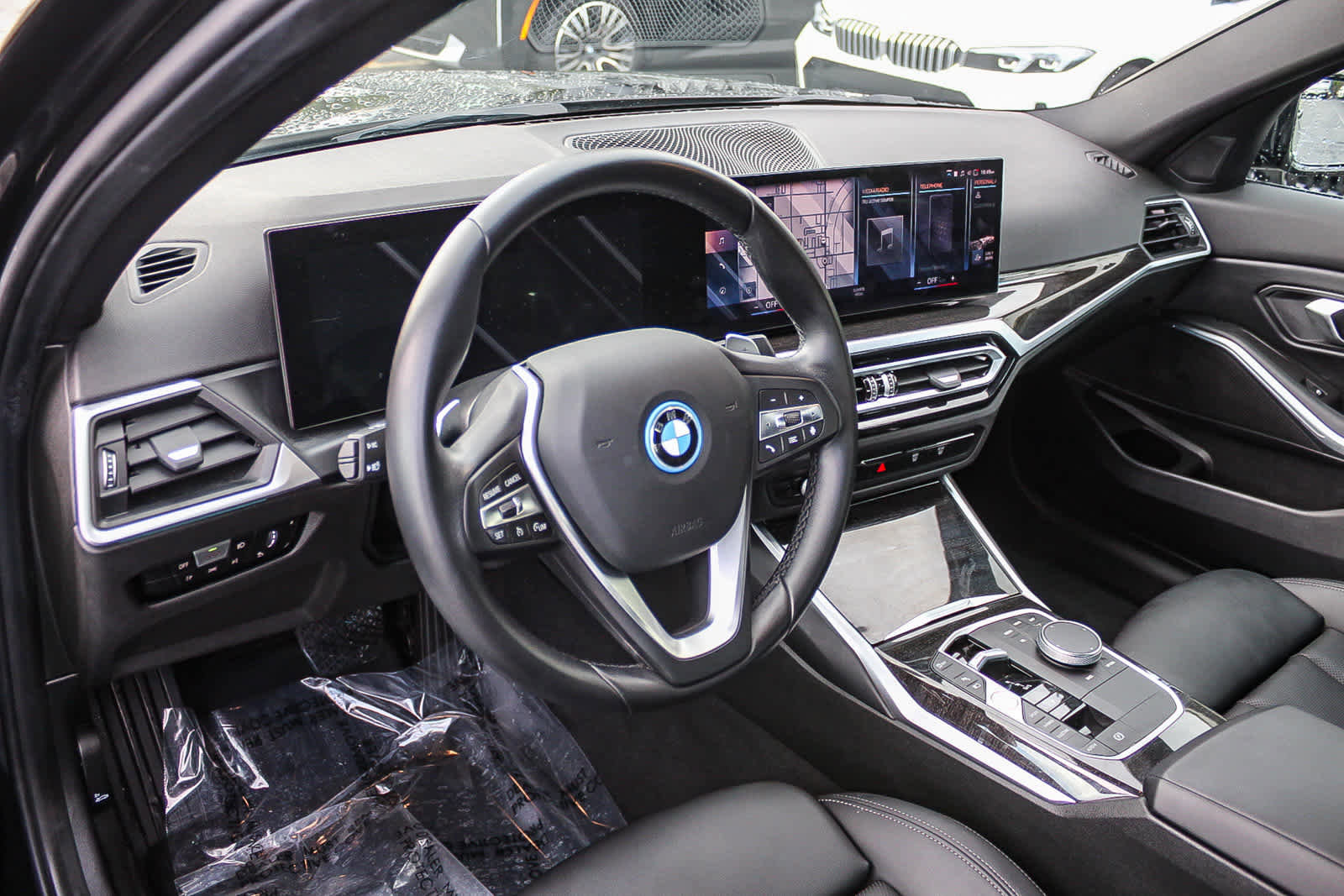 Certified 2023 BMW 330e w/ Driving Assistance Package image 17