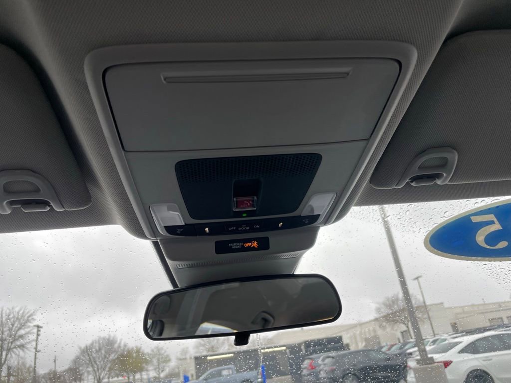 Certified 2025 Honda Accord LX image 16