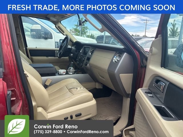 Used 2016 Ford Expedition EL XLT w/ Equipment Group 202A AWD/4WD image 13