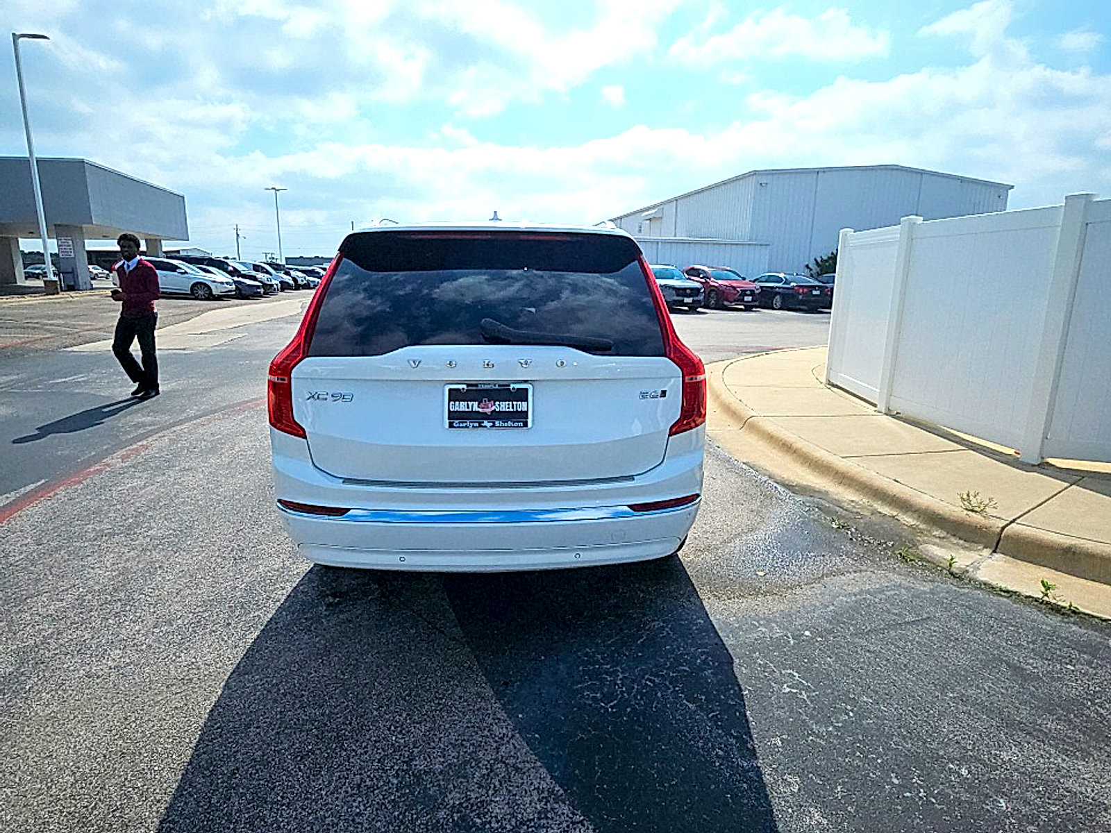 Used 2023 Volvo XC90 B6 Ultimate w/ Lounge Package AWD/4WD image 5
