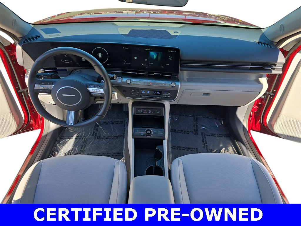 Certified 2025 Hyundai Kona SEL image 9