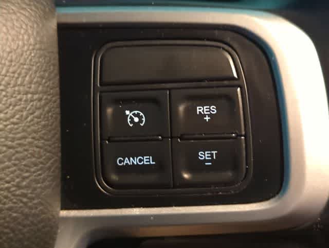 Used 2022 RAM 2500 Big Horn w/ Night Edition AWD/4WD image 12