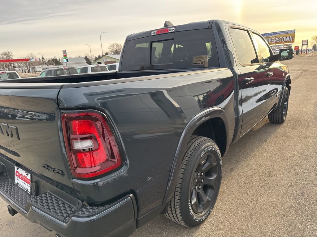 New 2026 RAM 1500 4x4 Crew Cab image 7