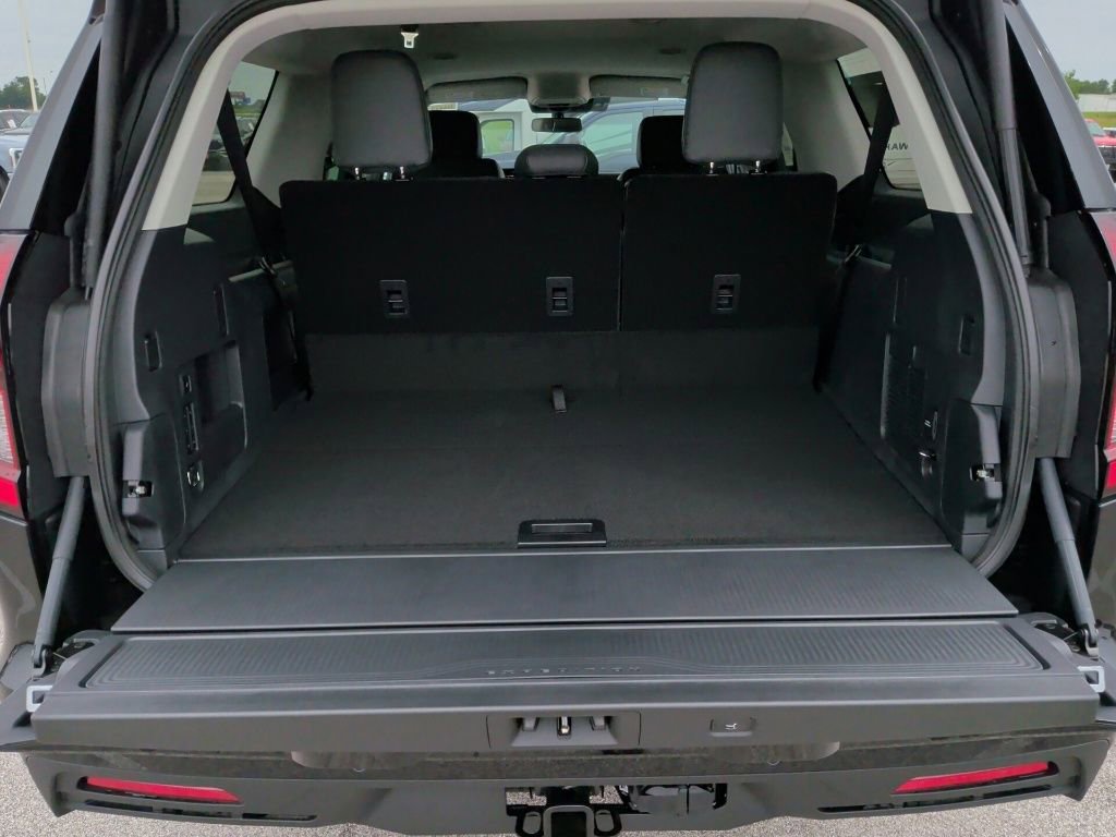 New 2026 Ford Expedition Max Active RWD image 39