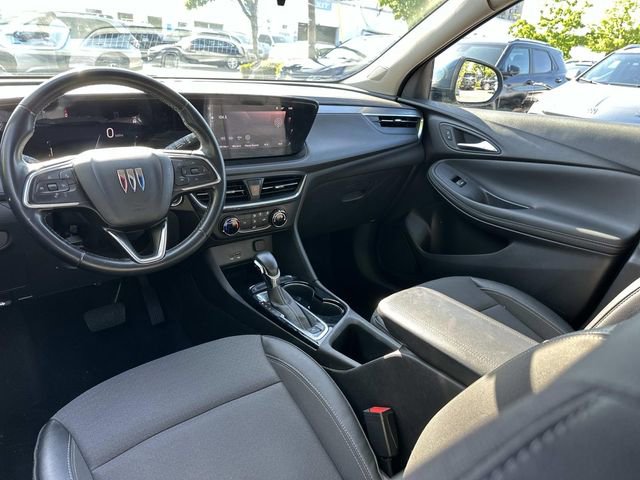 Used 2024 Buick Encore GX Preferred FWD image 15