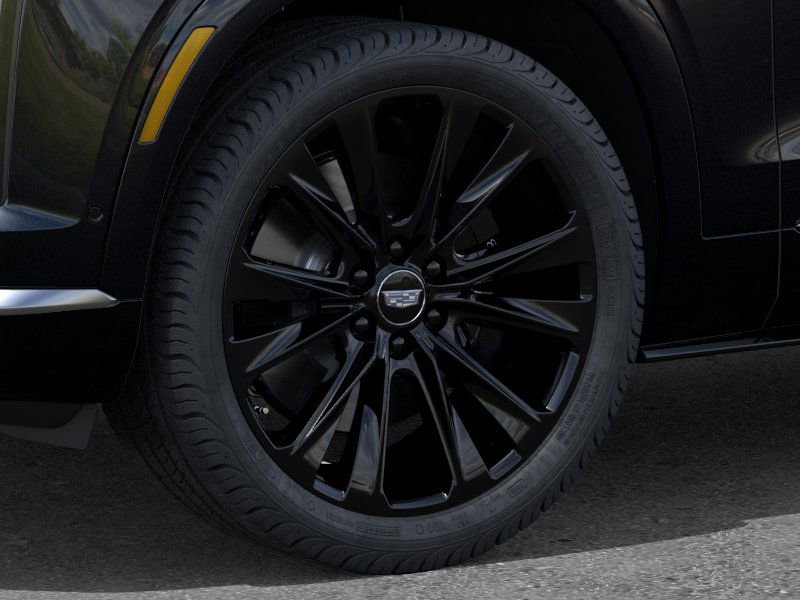 New 2026 Cadillac Vistiq Platinum w/ LPO, Floor Liner Package image 9