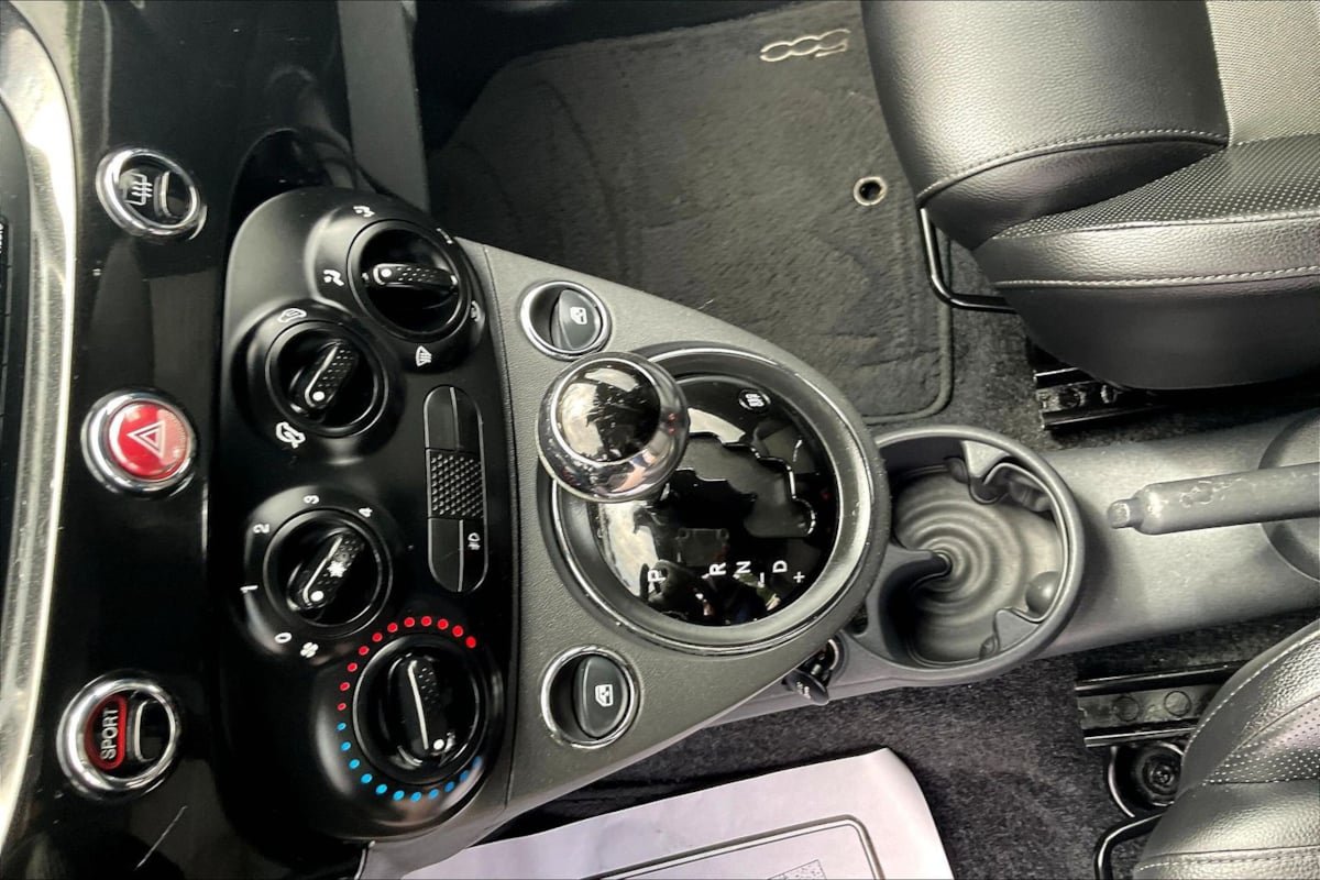 Used 2013 FIAT 500 Sport FWD image 17