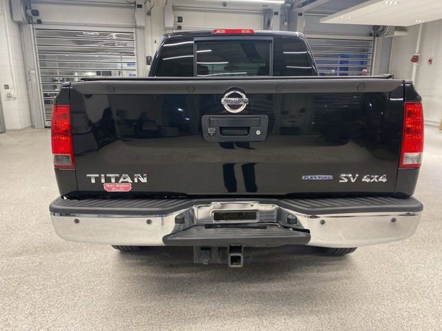 Used 2015 Nissan Titan SV w/ SV Value Truck Package image 6