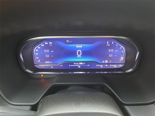 Used 2024 Chevrolet Suburban Premier image 12